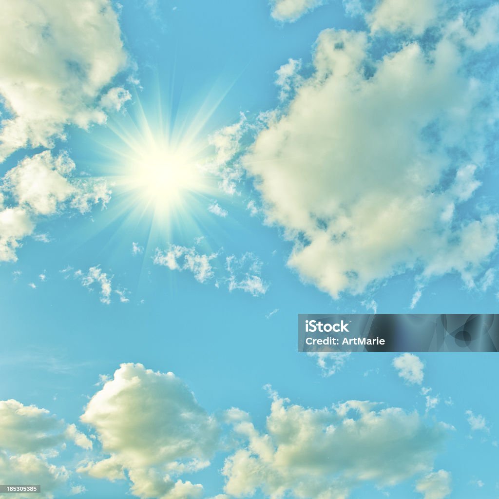 Słońce w niebo - Zbiór zdjęć royalty-free (Automatyczny filtr postprodukcyjny)