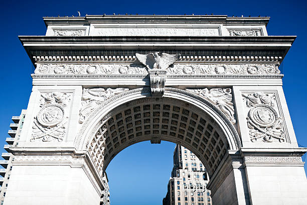 istock Washington's Arch in New York 185306017
