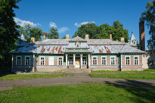 Belorussian tourist landmark attraction - old ancient Bogudenki house in Porozovo, Svisloch district, Grodno region, Belarus.