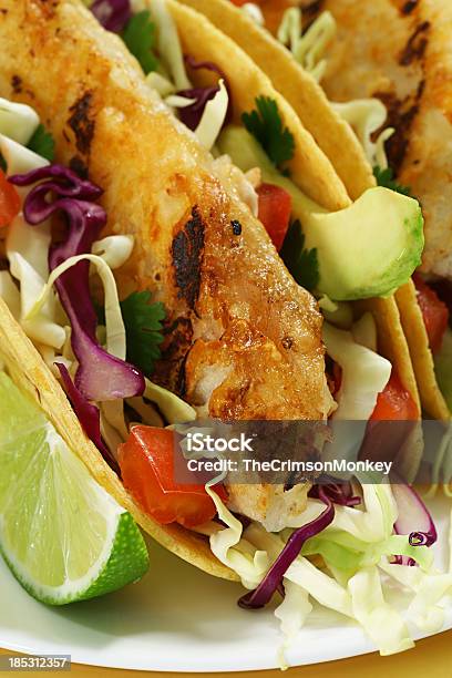 Photo libre de droit de Tacos De Poisson banque d'images et plus d'images libres de droit de Salsa verde - Salsa verde, Taco, Aliment