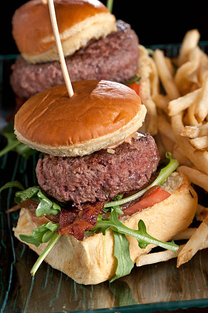 istock Mini burger sliders and fries. 185313381