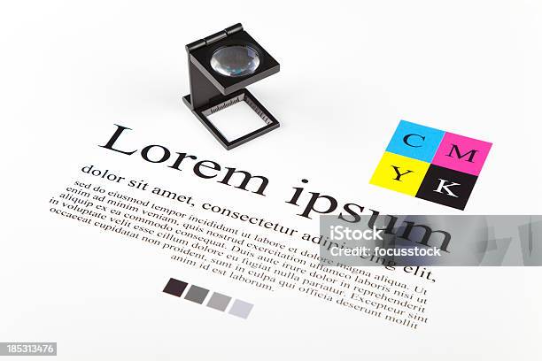 Foto de Guia De Cor Cmyk E Lorem Ipsum Texto e mais fotos de stock de Texto Datilografado - Texto Datilografado, Amostra de Cor, Meios de comunicação