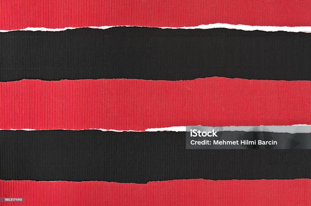 Красный разорванная бумага - Стоковые фото Разорванный роялти-фри