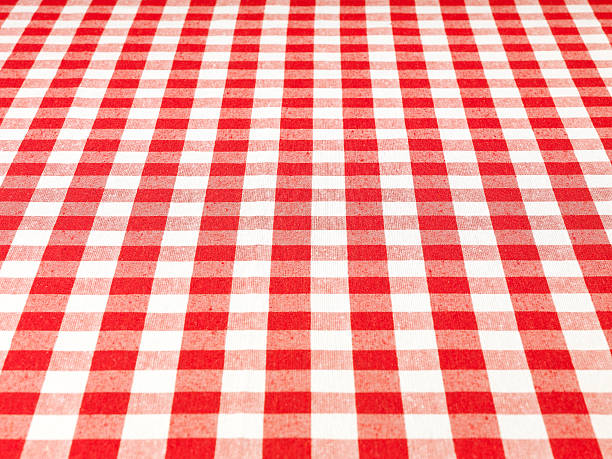 checkered obrus (kliknij na, aby uzyskać więcej informacji - plaid still life tablecloth dinner zdjęcia i obrazy z banku zdjęć