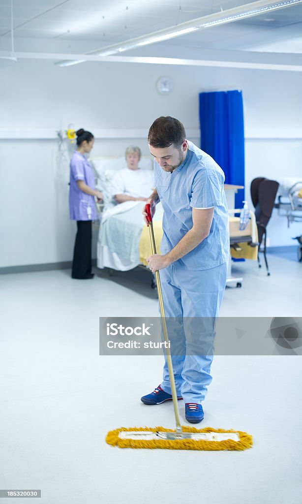 Limpar ward - Foto de stock de Hospital royalty-free