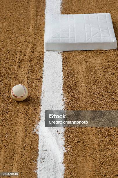 야구공반칙 Ball Baseball Team에 대한 스톡 사진 및 기타 이미지 - Baseball Team, 경기장, 공-스포츠 장비