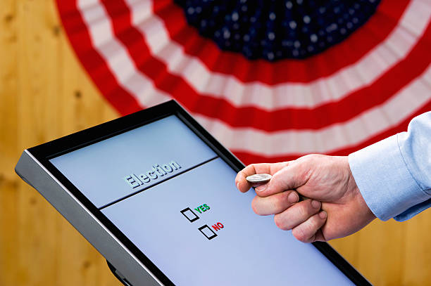 votação electrónica-sim não moedas, jogar - urna eletrônica - fotografias e filmes do acervo