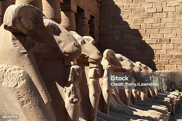 Cryosphinxes Świątyni Karnak W Egipcie Luxor - zdjęcia stockowe i więcej obrazów Afryka - Afryka, Amon, Azja Zachodnia