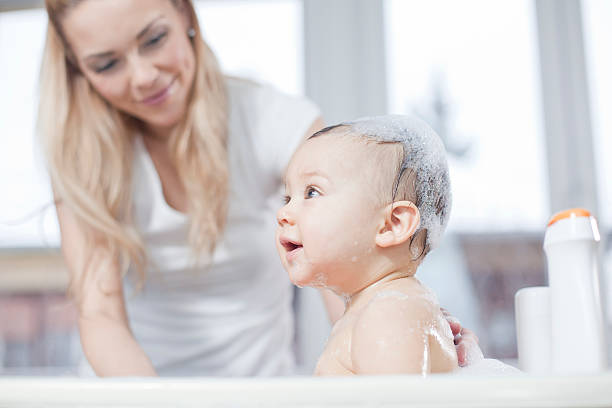 istock Mother and baby bath 185324515