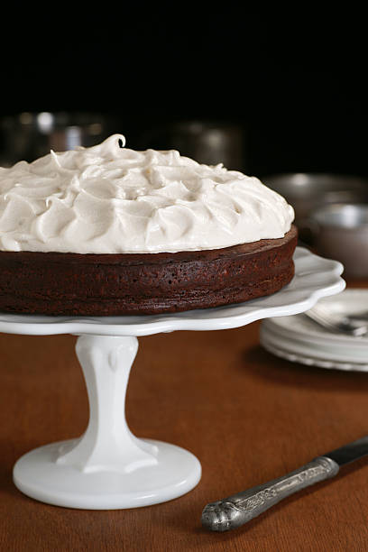 istock Flourless Chocolate Meringue Cake 185324817