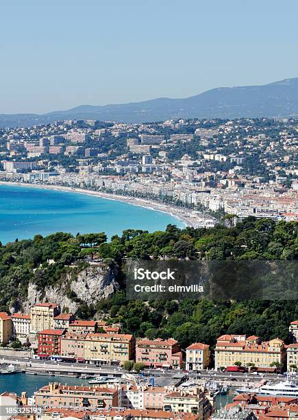 Photo libre de droit de Panorama De Nice Port Et La Plage banque d'images et plus d'images libres de droit de Nice - Nice, France, Ville moyenne