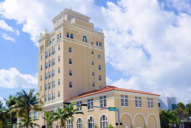 istock Old City Hall in Miami Beach, FL 185327250