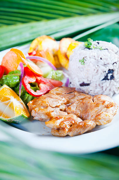 istock Typical Latin American and Costa Rican meal (Casado) with chicken. 185327635