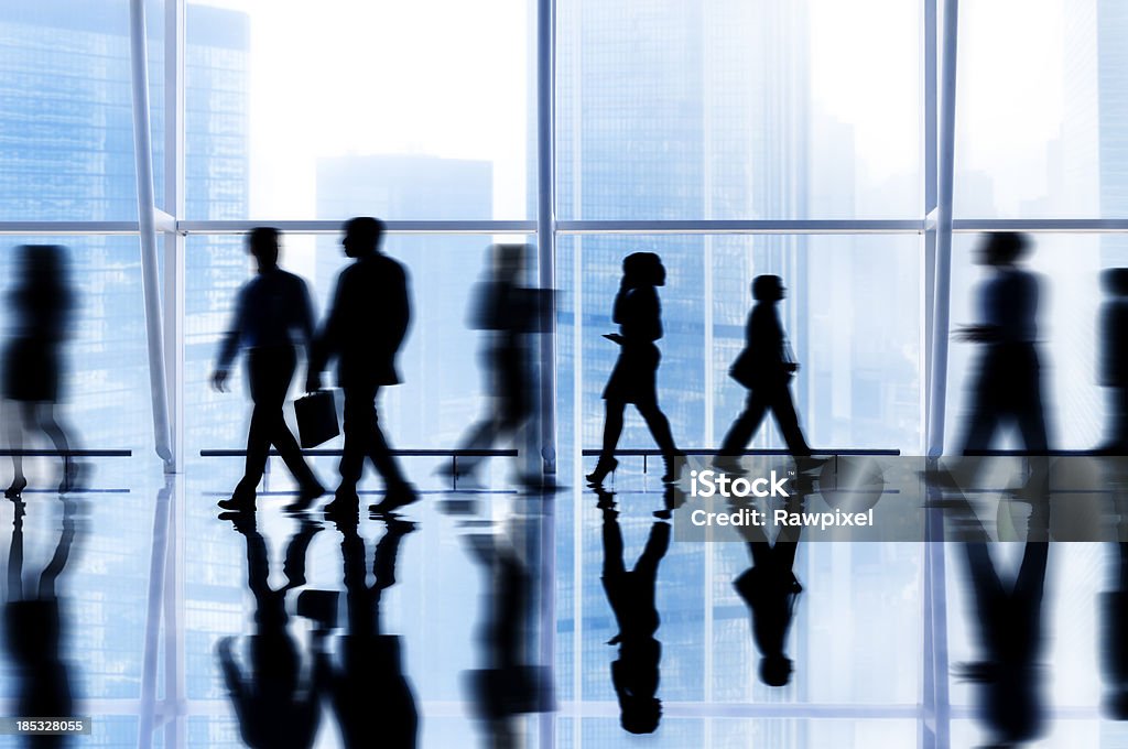 Pessoas de negócios na cidade. - Royalty-free Andar Foto de stock