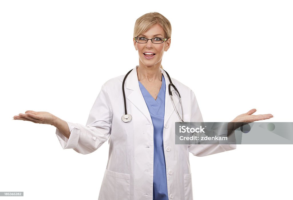 Maduro médico feminino - Foto de stock de 40-49 anos royalty-free