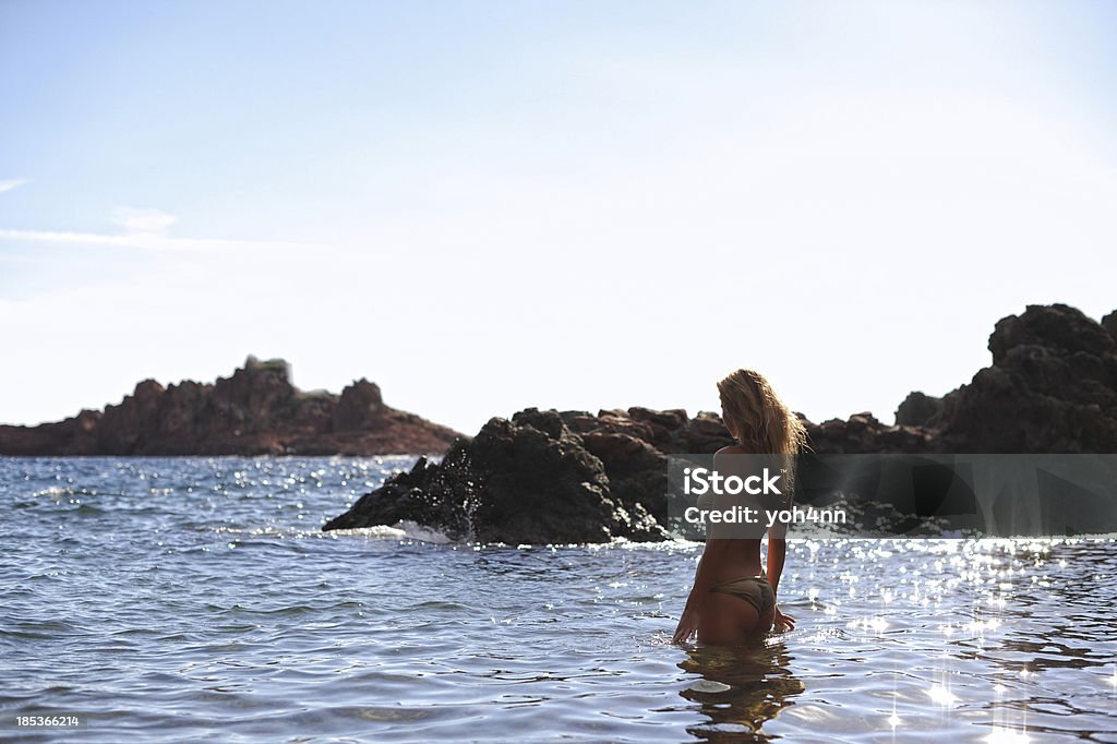 Frau auf der Meer - Lizenzfrei Entspannung Stock-Foto