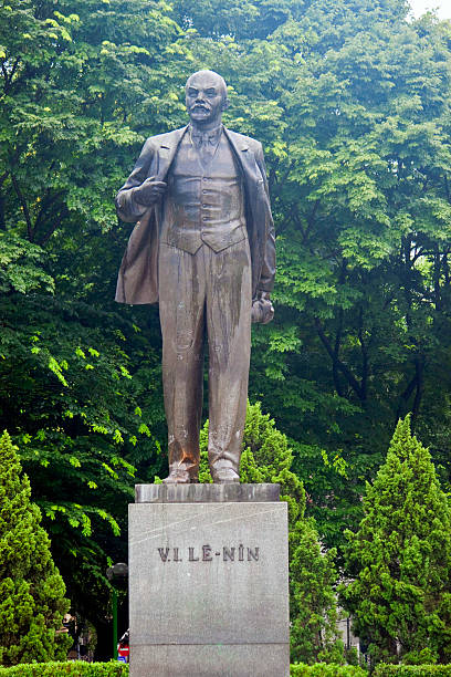 istock Statue of Lenin in Hanoi 185367482