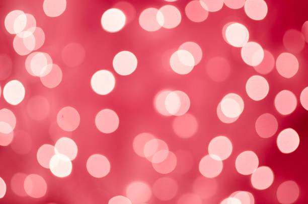 istock Out of focus lights 185405340
