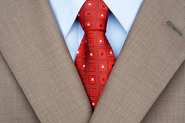 traje de negocios - lapel suit jacket necktie fotografías e imágenes de stock