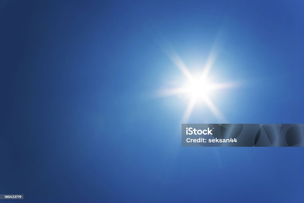 Sol no céu azul claro - Royalty-free Ao Ar Livre Foto de stock