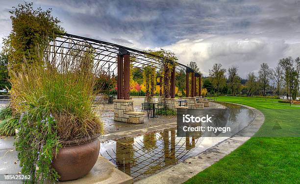 Garden Park In The Fall Season Stock Photo - Download Image Now - Lake Oswego, Public Park, Willamette River