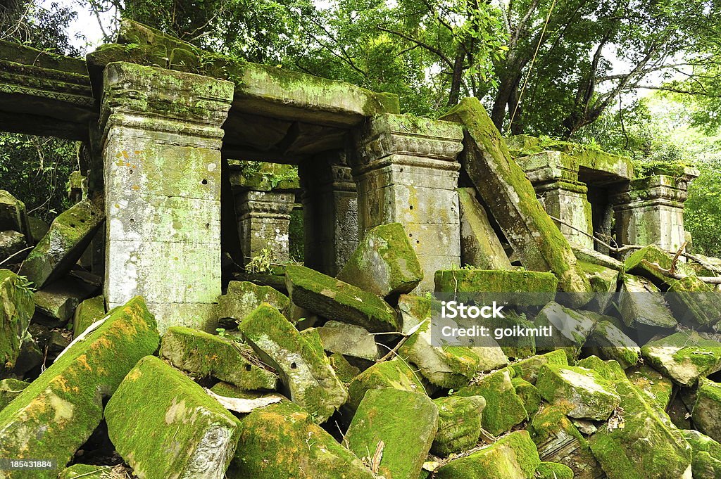 Angkor antigua templo de Angkor Thom en Camboya - Foto de stock de Aire libre libre de derechos