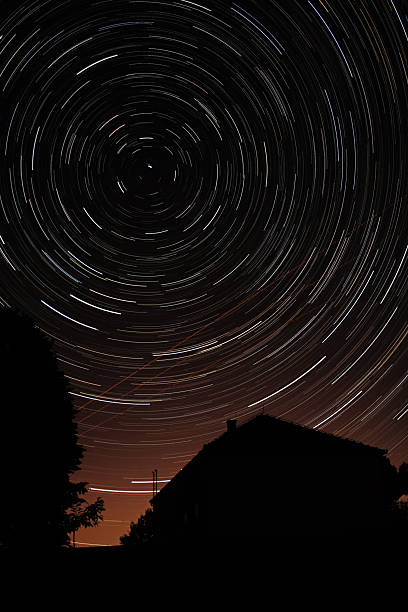 istock Star Trails Around Polaris 185442051