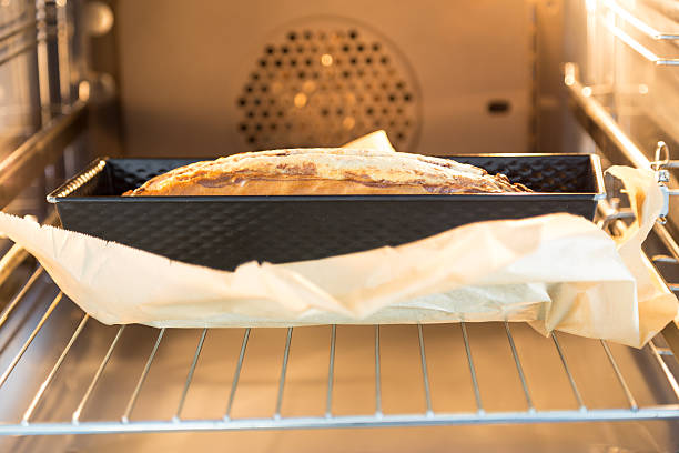 istock Marble cake in the oven 185474243