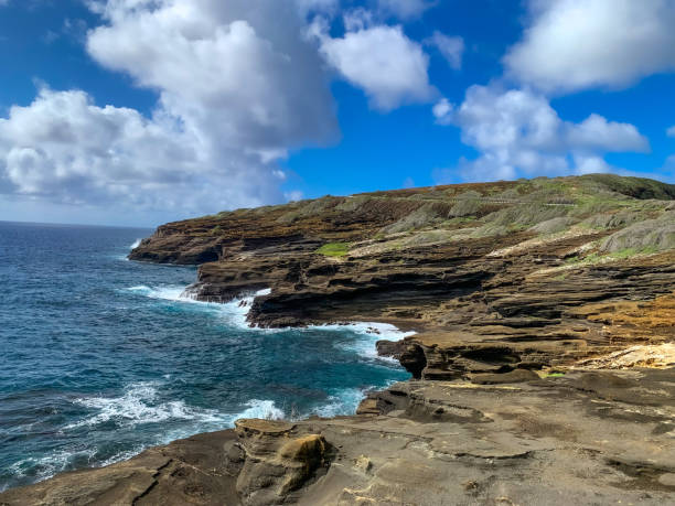 istock Coastline of Oahu, Hawai’i. 1854818068