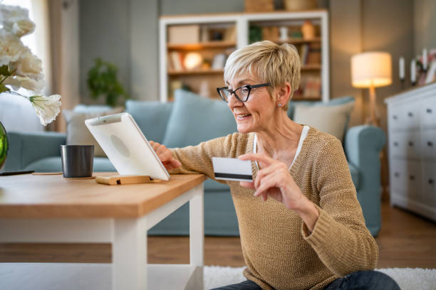 istock I love online shopping, it relaxes me 1854917935