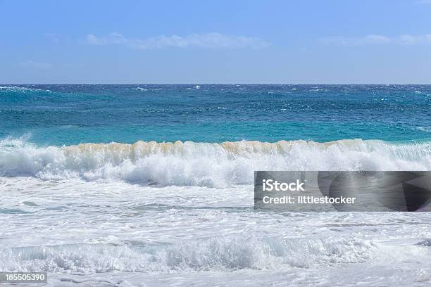 Oceano Onda - Fotografias de stock e mais imagens de Acidente - Conceito - Acidente - Conceito, Ajardinado, Ao Ar Livre