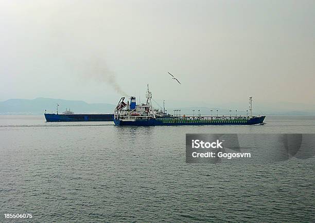 Barcos En El Golfo Foto de stock y más banco de imágenes de Actividad - Actividad, Agua, Arena