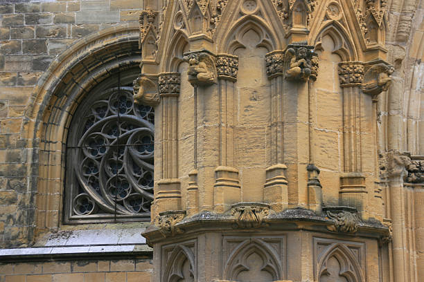 ディテールの sainte -marie 大聖堂にバイヨンヌ、フランス製です。 - church bell tower temple catholicism ストックフォトと画像