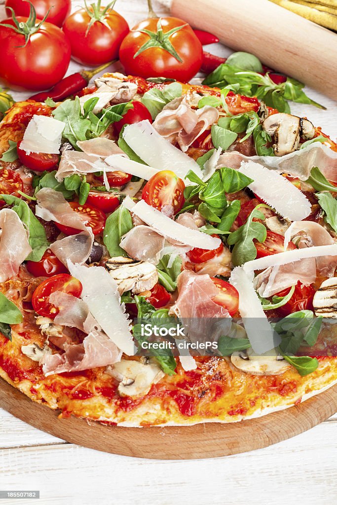 halthy pizza - Foto stock royalty-free di Basilico