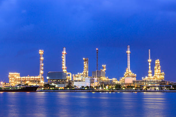 istock oil and gas pipeline 185507306