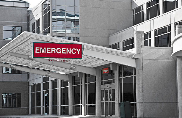 hospital emergency room - emergency room accident hospital emergency sign stock-fotos und bilder