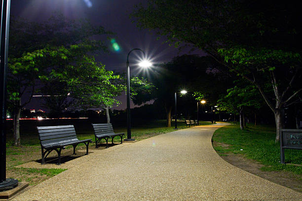 istock Walkway next to potomac river at night in Washington DC 185510657