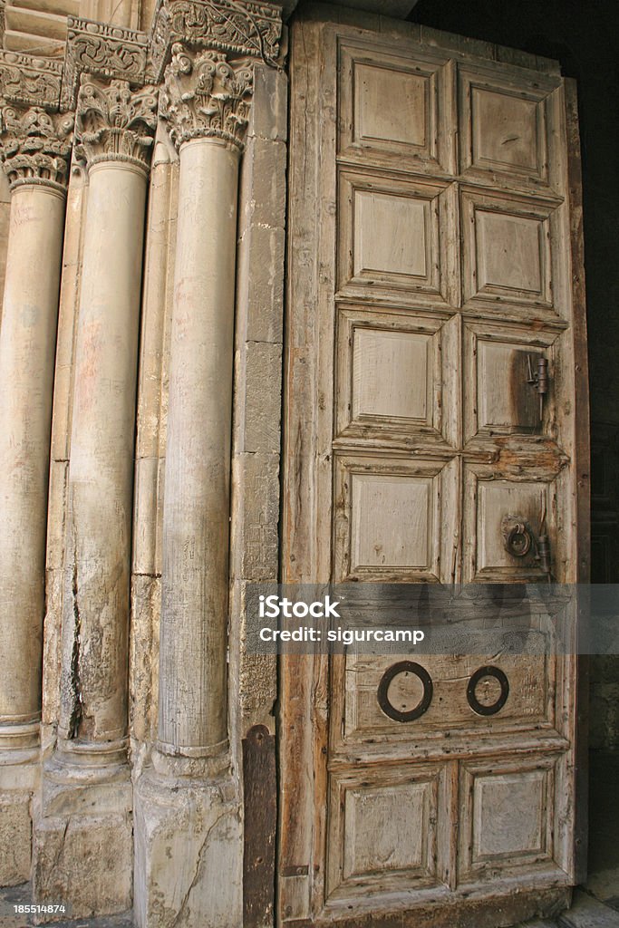 Porta da Igreja do Santo Sepulcro em Jerusalém, Israel. - Royalty-free Arquitetura Foto de stock