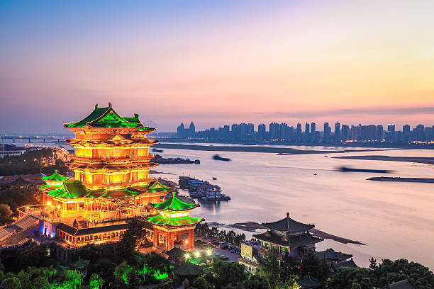 istock the tengwang pavilion in sunset 185519778