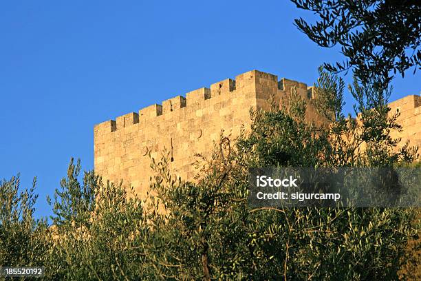 Foto de Muralha Da Cidade Velha De Jerusalém Israel e mais fotos de stock de Arquitetura - Arquitetura, Azul, Capitais internacionais