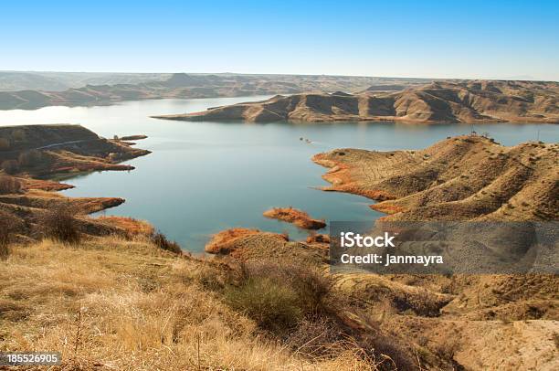 Ufer Des Dam Stockfoto und mehr Bilder von Farbbild - Farbbild, Farbton, Fotografie