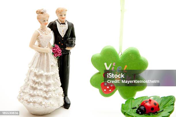 Glück Cloverleaf Und Braut Zusammen Mit Marienkäfermotiv Stockfoto und mehr Bilder von Feiertag