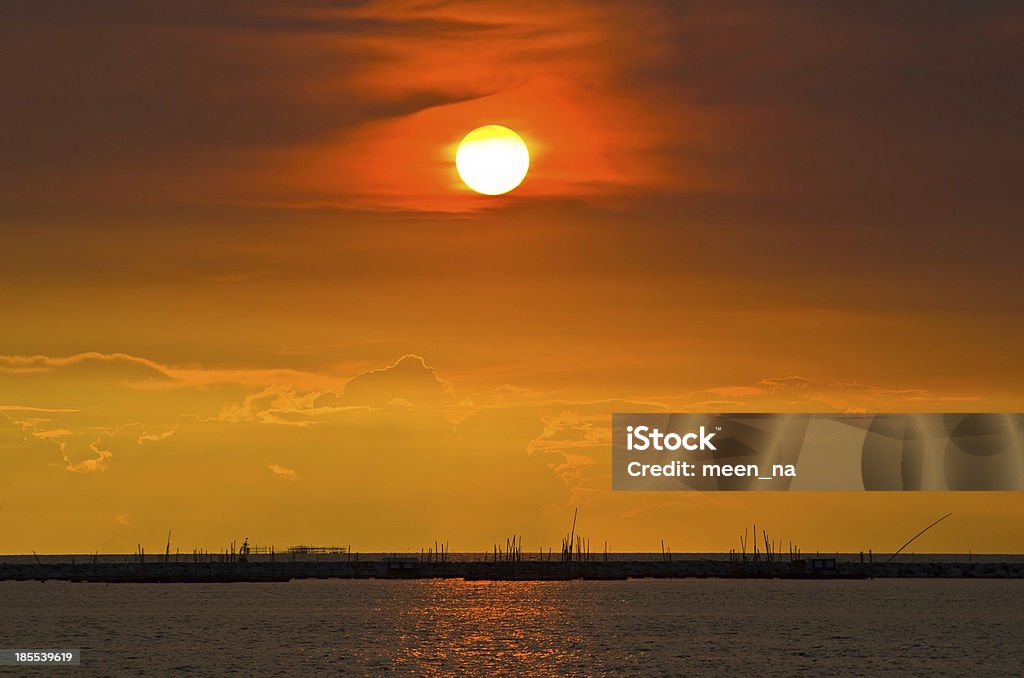 Porta al tramonto - Foto stock royalty-free di Acqua