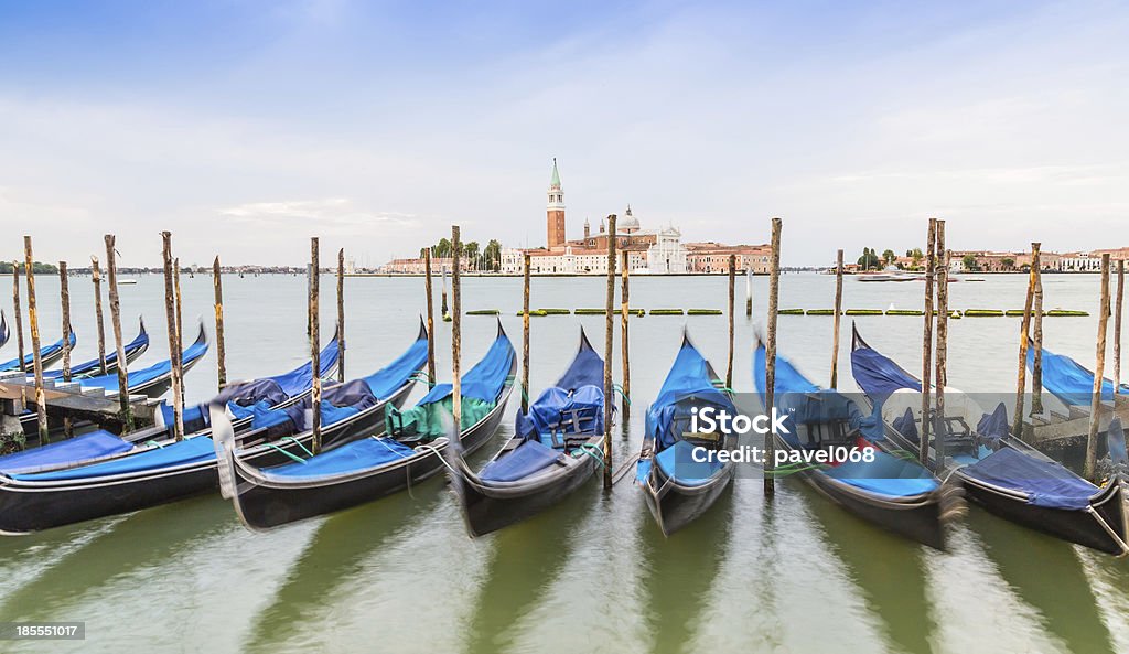 gondola łodzi i San Giorgio church, Venice - Zbiór zdjęć royalty-free (Architektura)