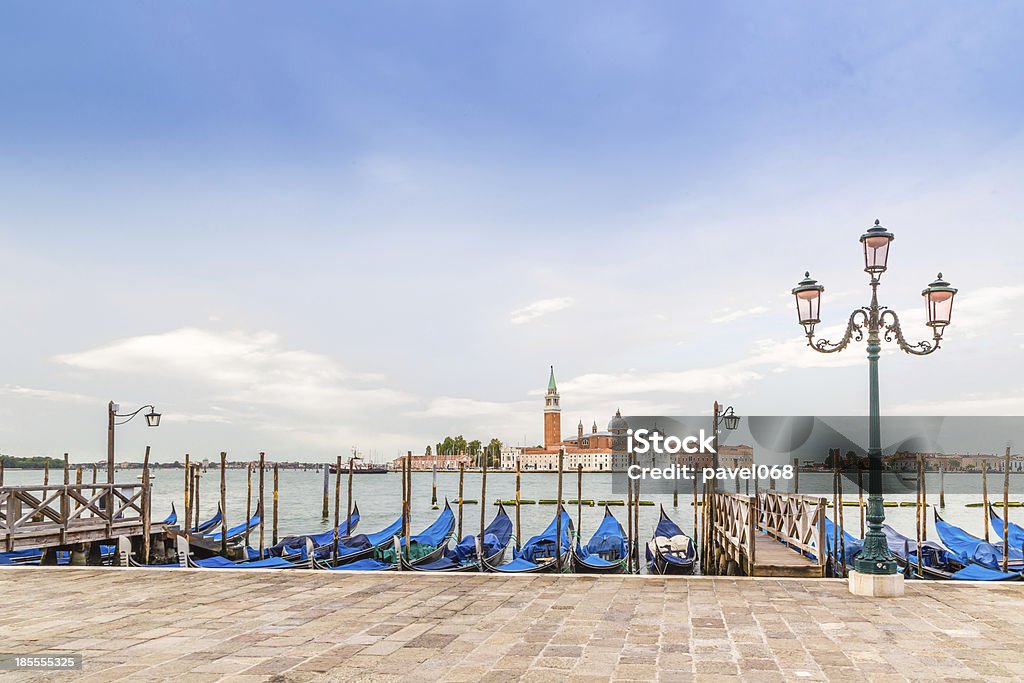 Imbarcazioni in gondola a Venezia, Italia - Foto stock royalty-free di Acqua