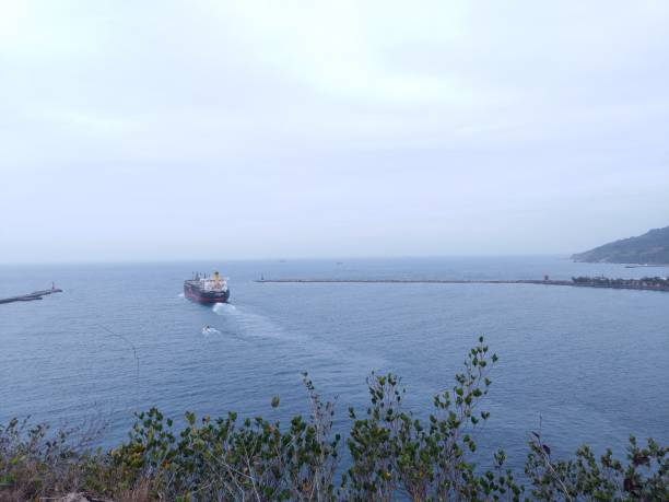 istock Sea and ship scenery on a cloudy day, Kaohsiung Port 1855604980