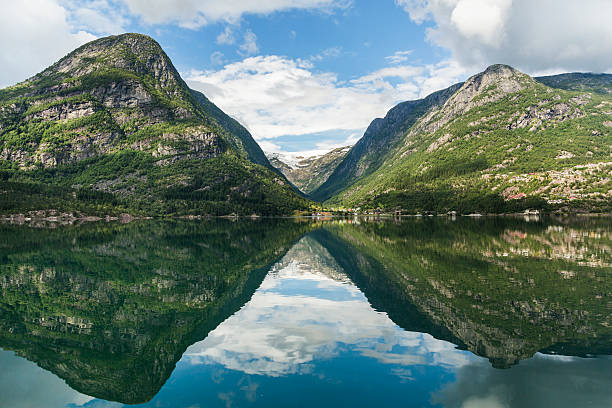 istock Buerdalen & Folgefonna 185562696