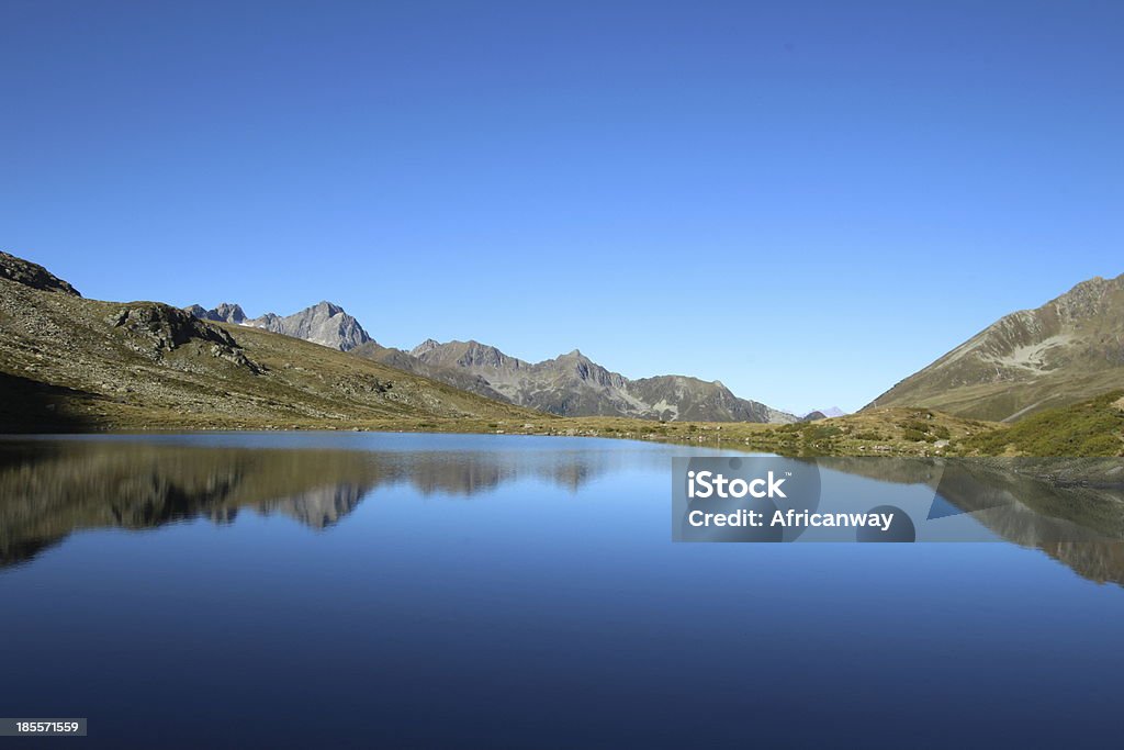 Panorama du lac de montagne alpin Hirschebensee, Kühtai, Tyrol, Autriche - Photo de Activité de loisirs libre de droits