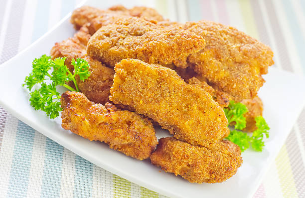 入った - chicken tender ストックフォトと画像