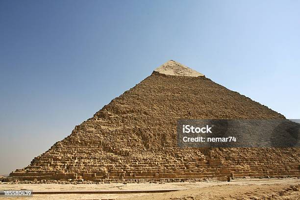 エジプトますカイロギーザます一般的なピラミッドの眺め - エジプトのストックフォトや画像を多数ご用意 - エジプト, カイロ, カフラー